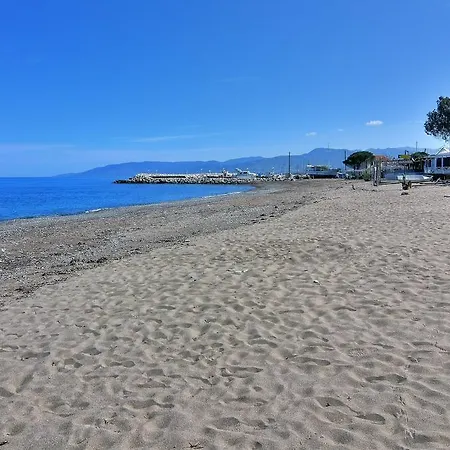 Riviera Beach 17