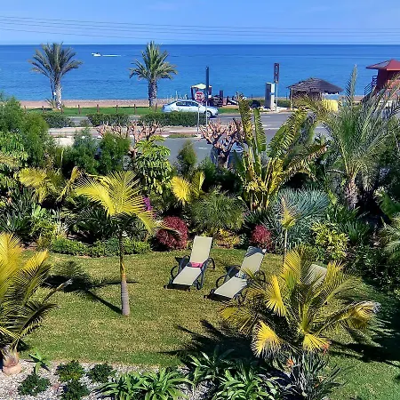 Riviera Beach 17 فيلة