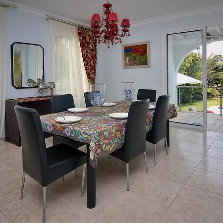 Villa Riviera Beach 17